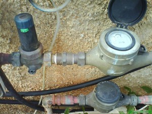 Pressure reducing device near the water meter set to 35m